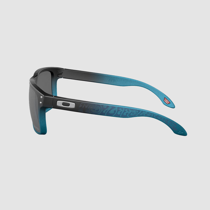HOLBROOK TLD BLUE FADE W/ PRIZM BLACK